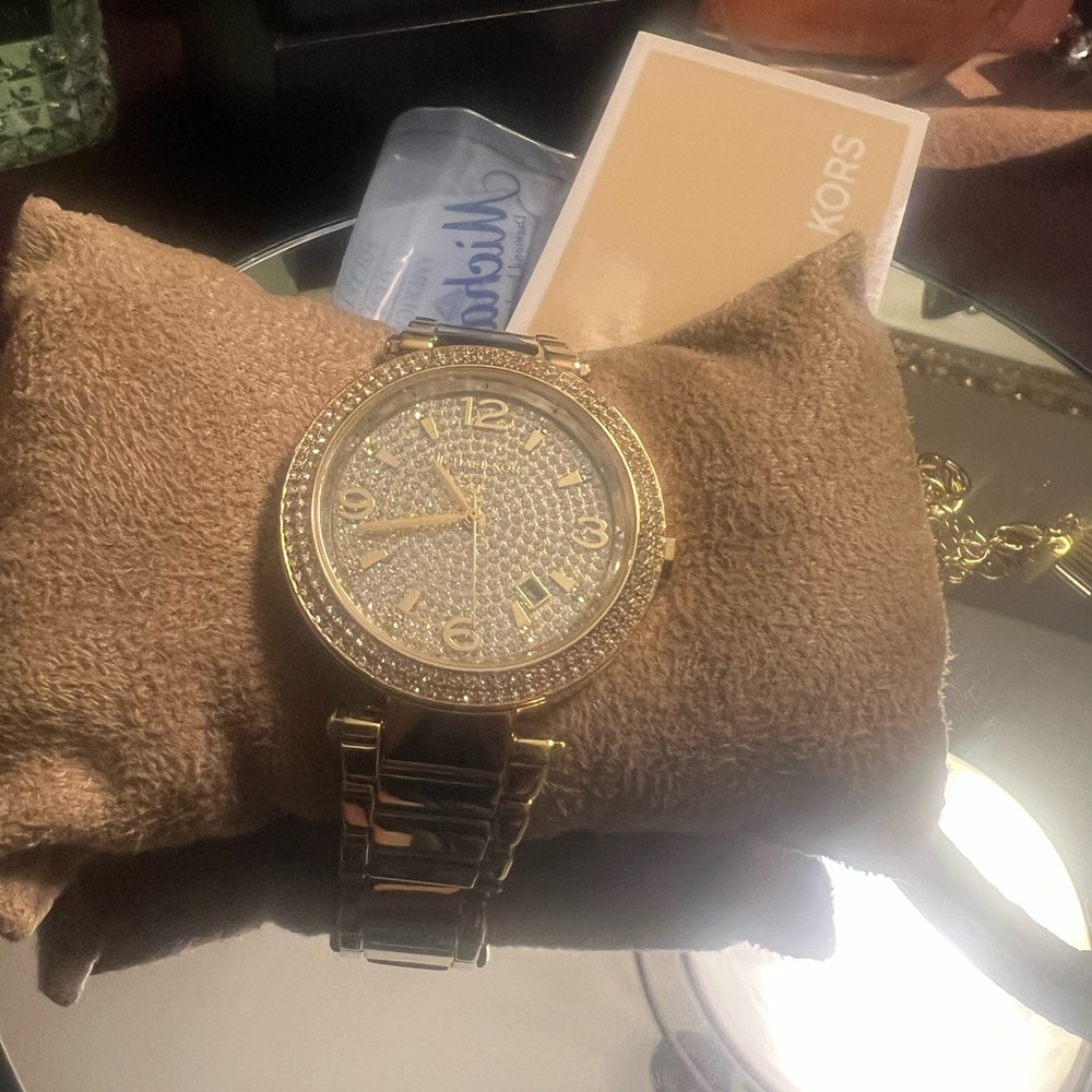 Michael Kors Gold Bracelet Watch Band - Picture 5 of 5